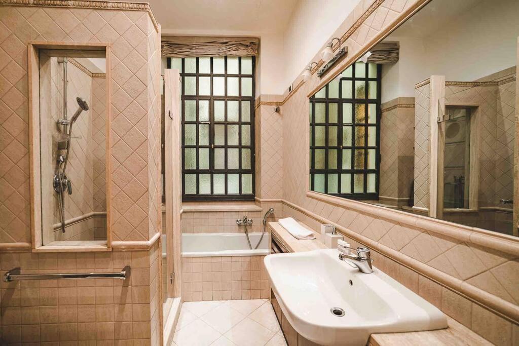 Domus Trastevere 900 روما المظهر الخارجي الصورة